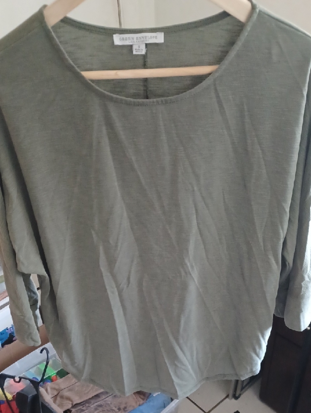 Green Envelope Olive Scoop Neck Long-Sleeve Top